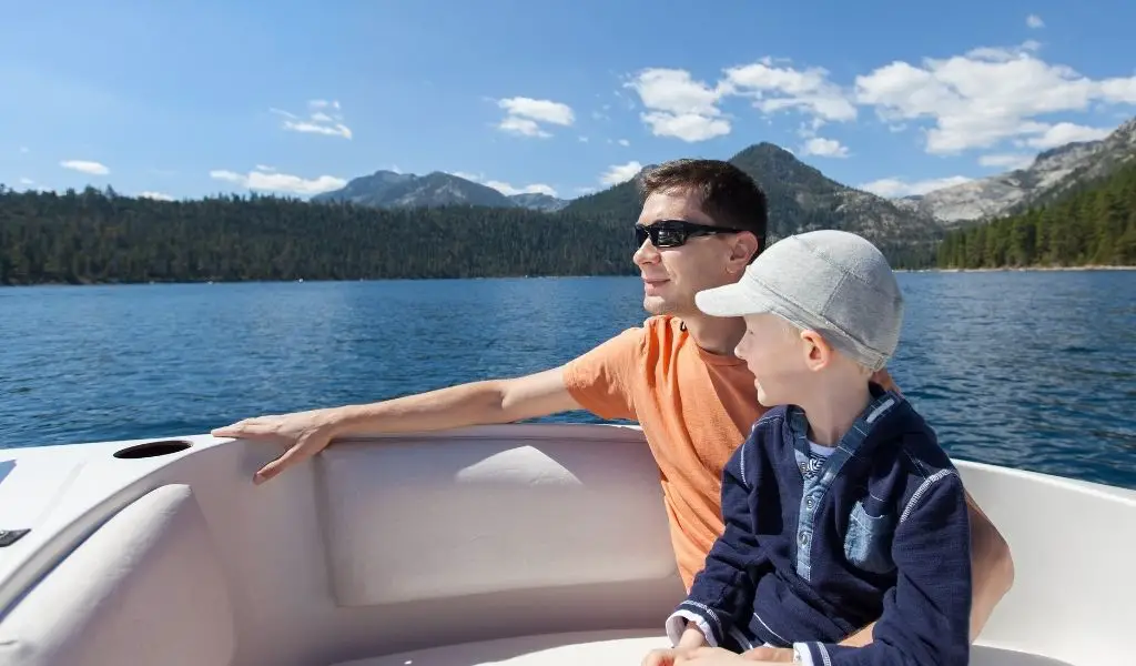 Best Family Boats: 3 Top Picks