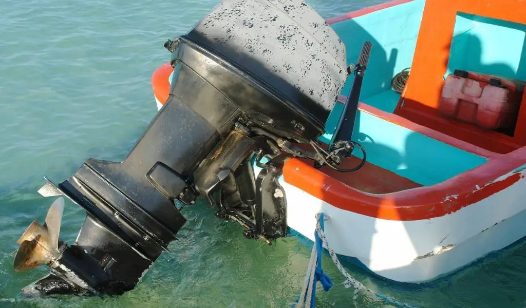 How Long Should An Outboard Motor Last?