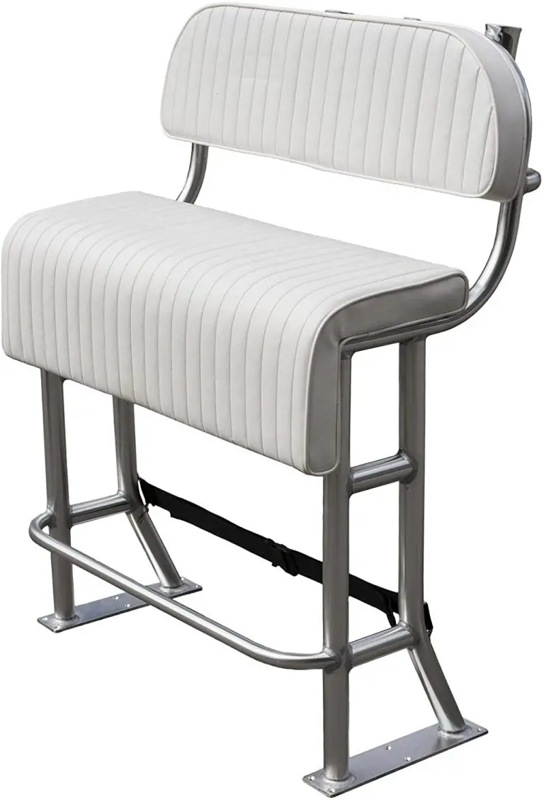 Complete Guide to Leaning Posts for Boats [What Are They For?]